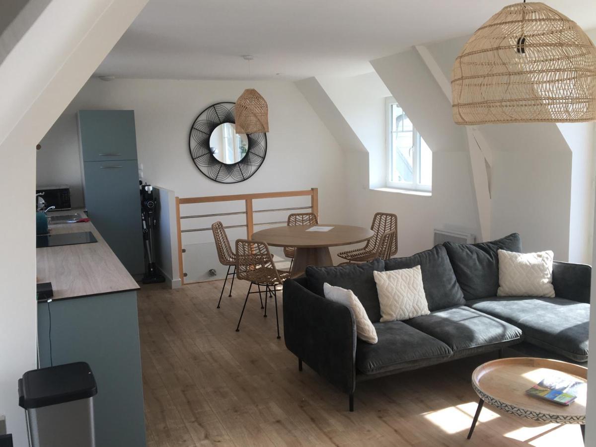 Nouveau! Superbe Appartement Avec Terrasse Vue Mer アンブレウーズ エクステリア 写真